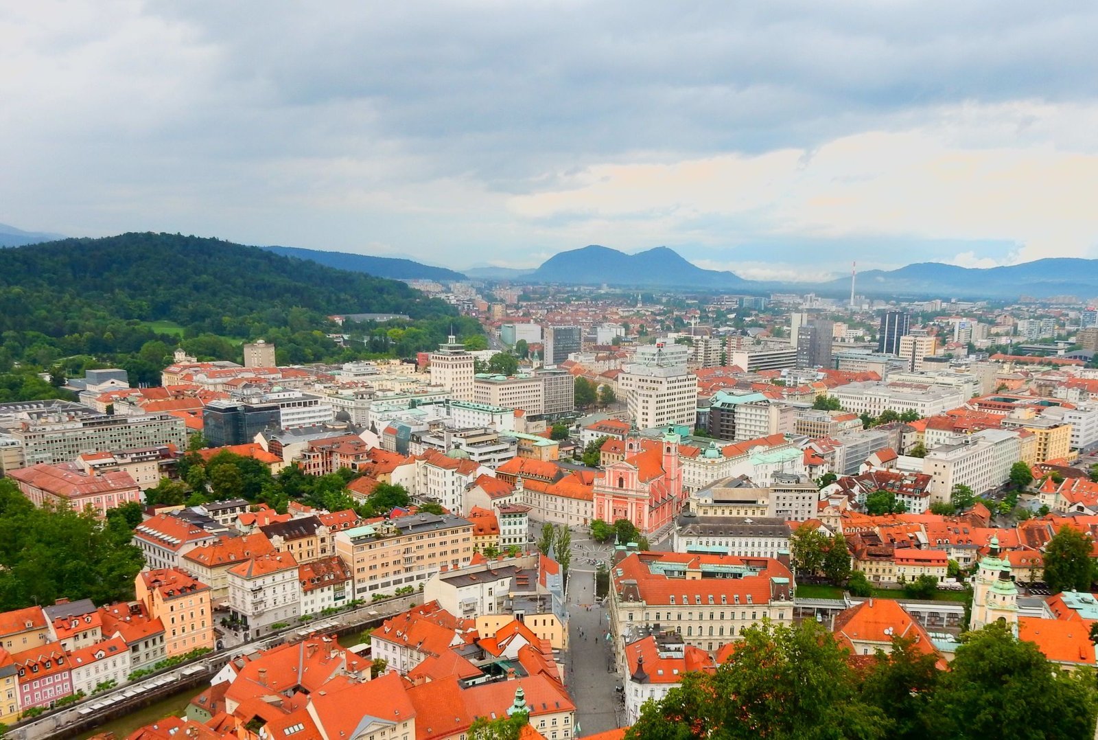 Slovenya, büyük bir kişiliğe sahip küçük bir ülke